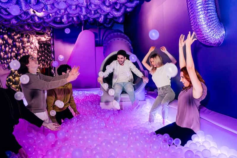 Billet Barcelone : Installation artistique interactive par IKONO