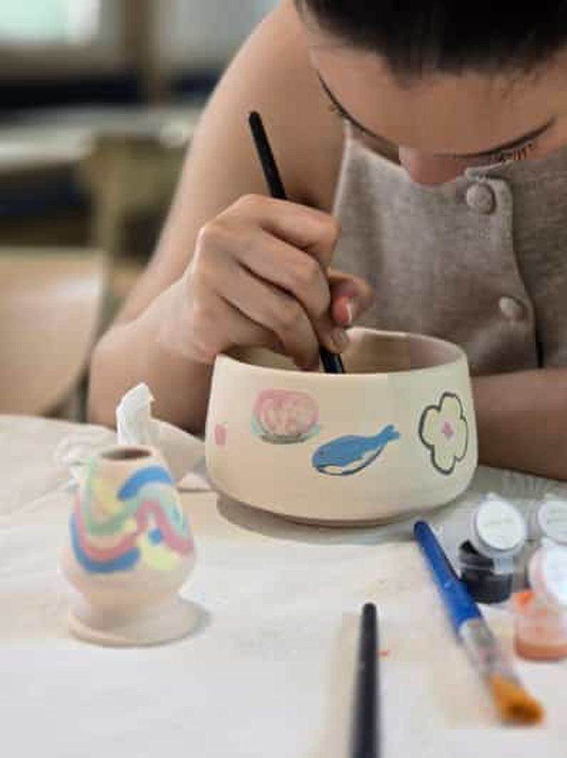 Billet Bangkok : atelier peinture sur biscuit, glaçage et cuisson