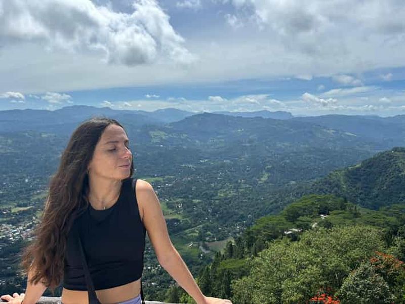 Billet Kandy : Visite privée en Tuk Tuk avec le Temple de la Dent