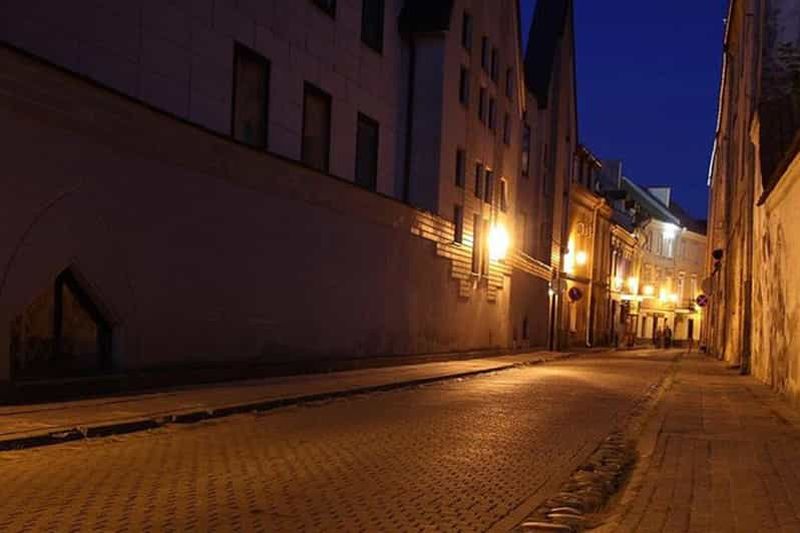 Billet Vilnius : visite privée à pied sur le thème des fantômes