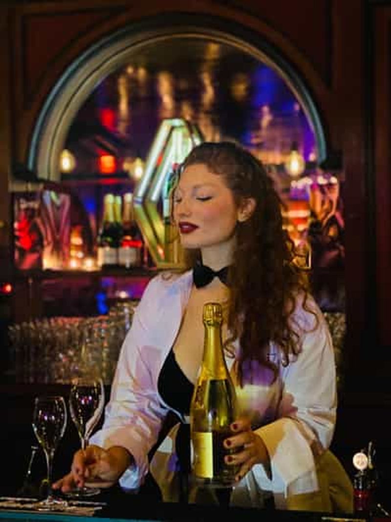 Billet Secret Square Paris : Billet Cabaret Strip-Tease Parisien