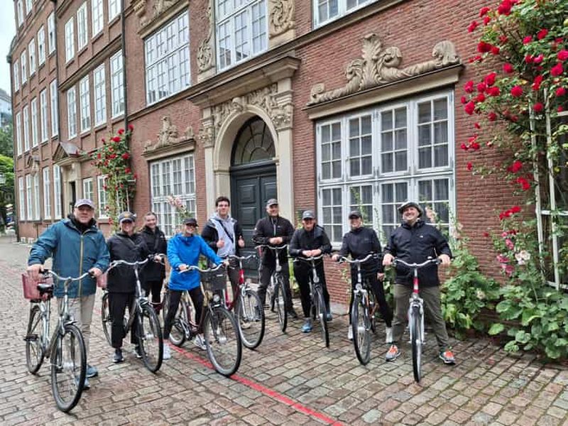 Billet Hambourg : centre-ville, Alster et quartiers créatifs à vélo