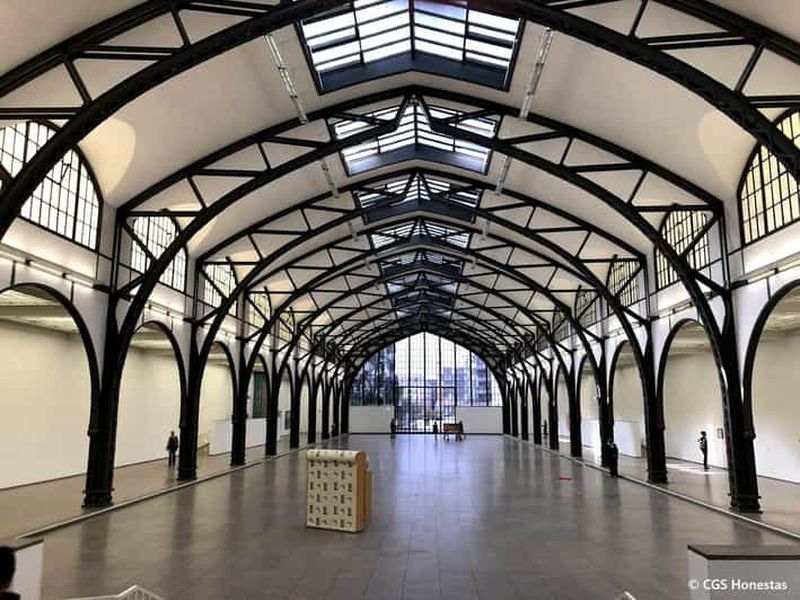 Billet Berlin : billet pour la gare Hamburger Bahnhof et visite guidée numérique de la ville
