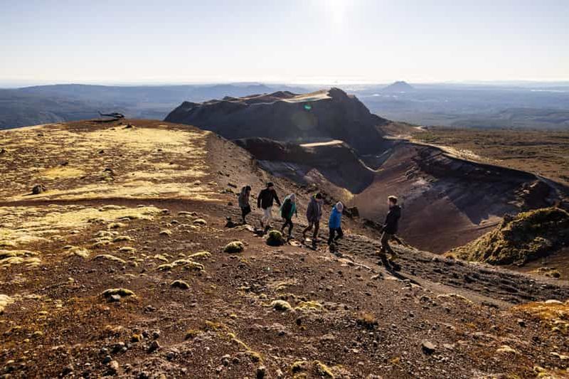 Billet Rotorua : Vol en hélicoptère et promenade guidée sur le Mt Tarawera