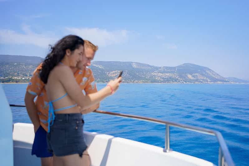 Billet Paphos : excursion d'une demi-journée en bateau au Lagon Bleu avec transfert à l'hôtel