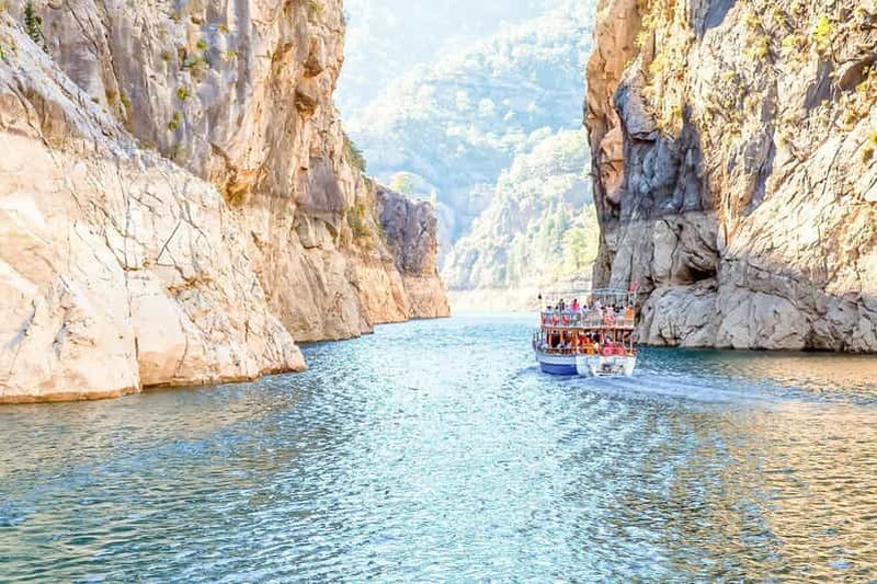 Billet Antalya : Excursion en bateau dans le canyon vert avec déjeuner près du lac vert