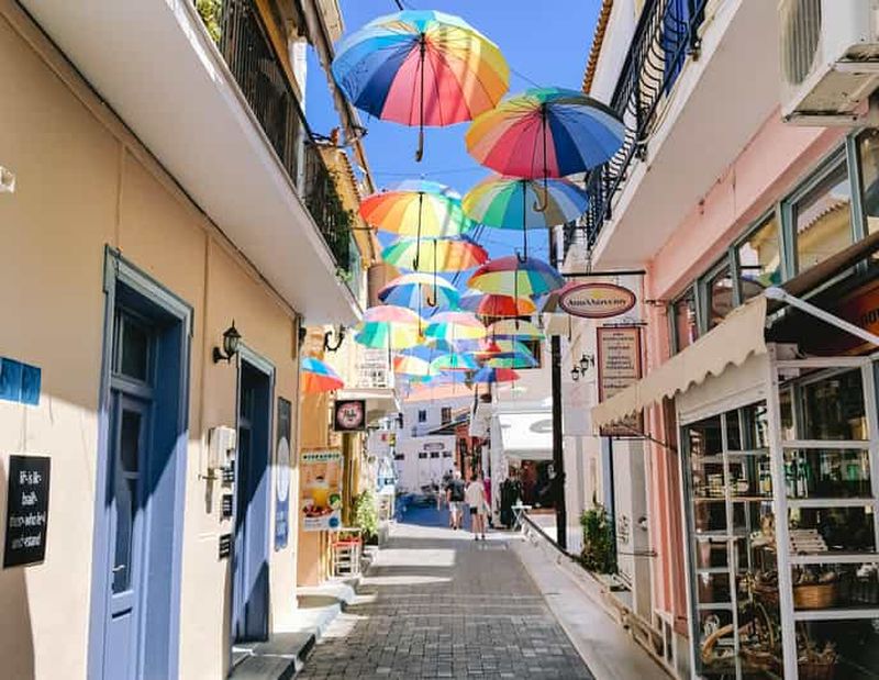 Billet Égine : visite guidée à pied avec dégustations