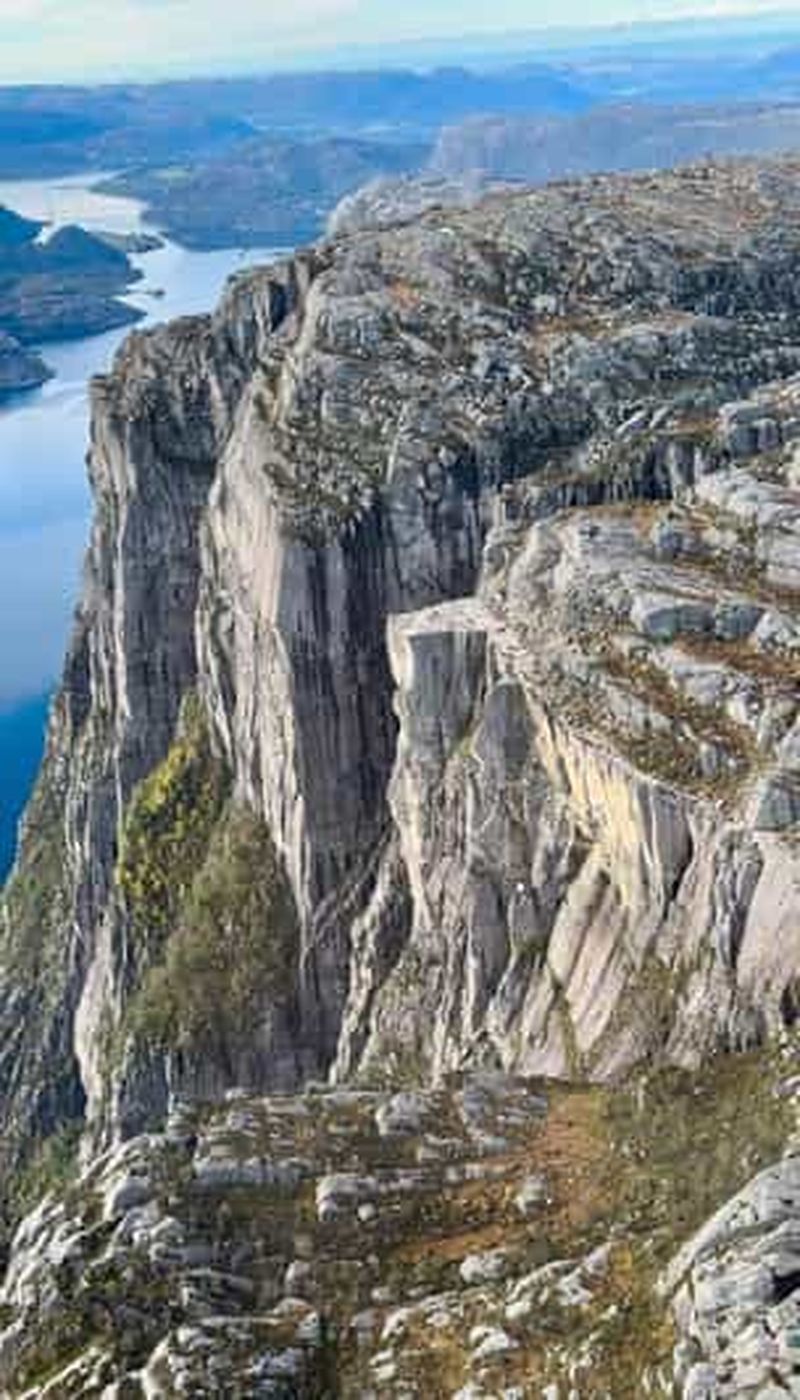 Billet Survol en hélicoptère du Preikestolen et du Lysefjord