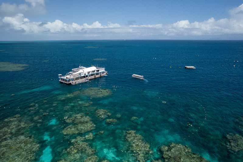 Billet Cairns : Circuit de 2 jours sur le ponton de la barrière de corail et l'île de Fitzroy
