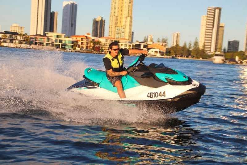 Billet Gold Coast : 30 minutes de jet ski - Aucune zone de vitesse réduite - Photos gratuites