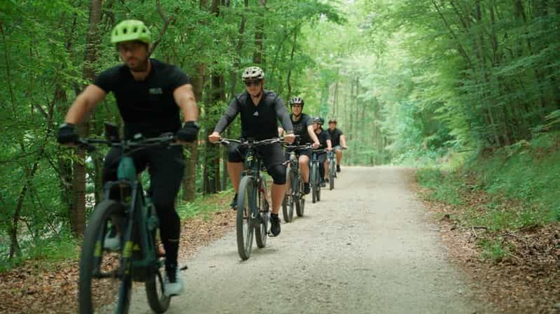 Billet Visite de deux châteaux à vélo électrique : de la Slovénie à la Croatie