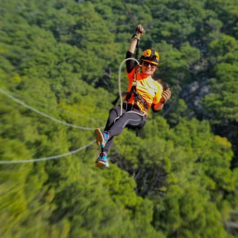 Billet Tučepi : Expérience en tyrolienne