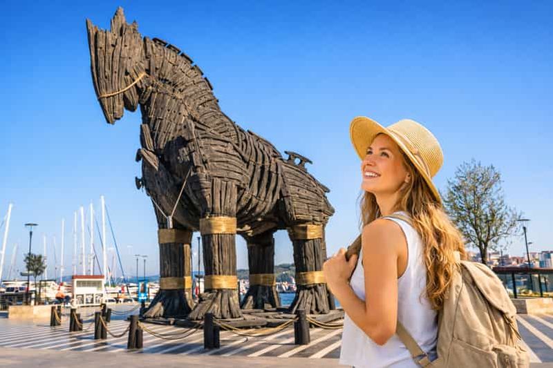 Billet Istanbul : excursion d'une journée à Troie avec ferry et déjeuner