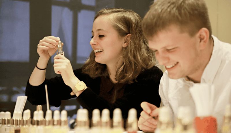 Billet Paris : Créez votre signature Atelier Parfum