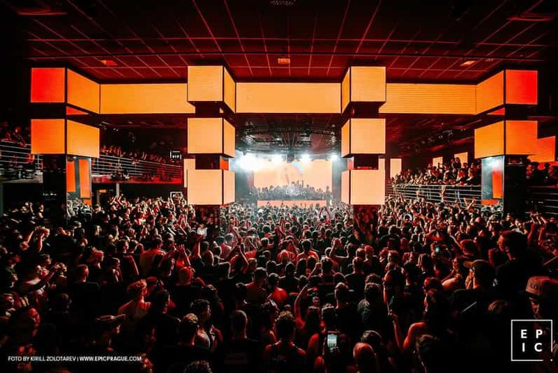 Billet NOUVEL AN À PRAGUE : BOÎTE DE NUIT EPIC + OPTION VIP