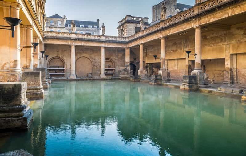 Billet Au départ d'Oxford : Excursion d'une journée à Stonehenge et Bath avec bains romains
