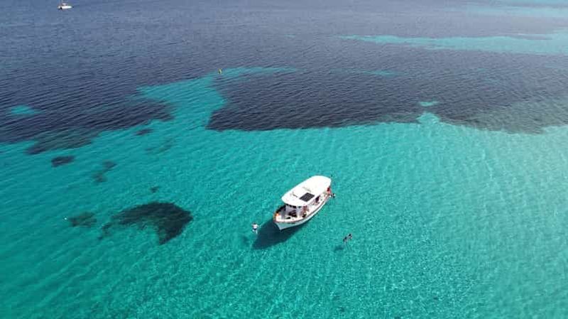 Billet Au départ de San Teodoro : excursion de pêche touristique à Tavolara