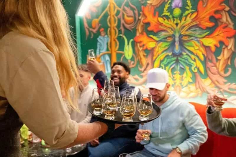 Billet Édimbourg : dégustation de whisky, histoire et récits