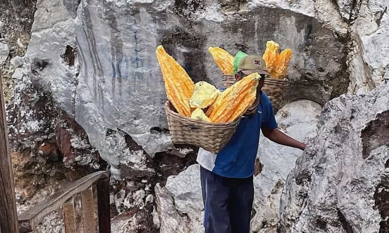 Billet Visite privée de 3 jours : Tumpak Sewu, Bromo et source chaude d'Ijen