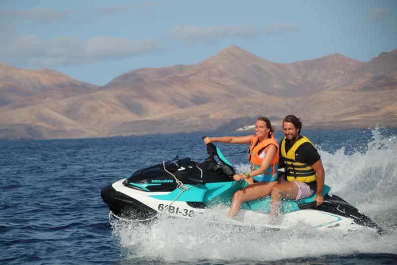 Billet Playa Blanca : Excursion de 40 minutes en jet ski à Marina Rubicón