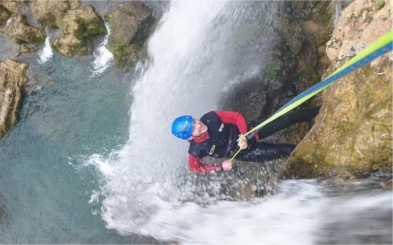 Billet Alicante : Canyoning aquatique dans le ravin de Gorgo de la Escalera