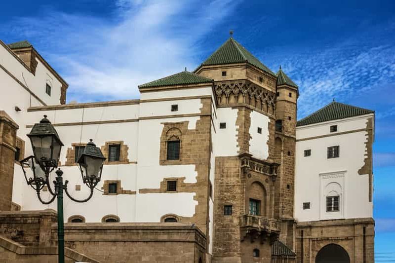 Billet Circuit à Casablanca avec transfert aller-retour à l'aéroport