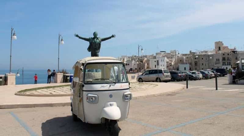 Billet Polignano a Mare : visite panoramique en tuk-tuk le long de la côte