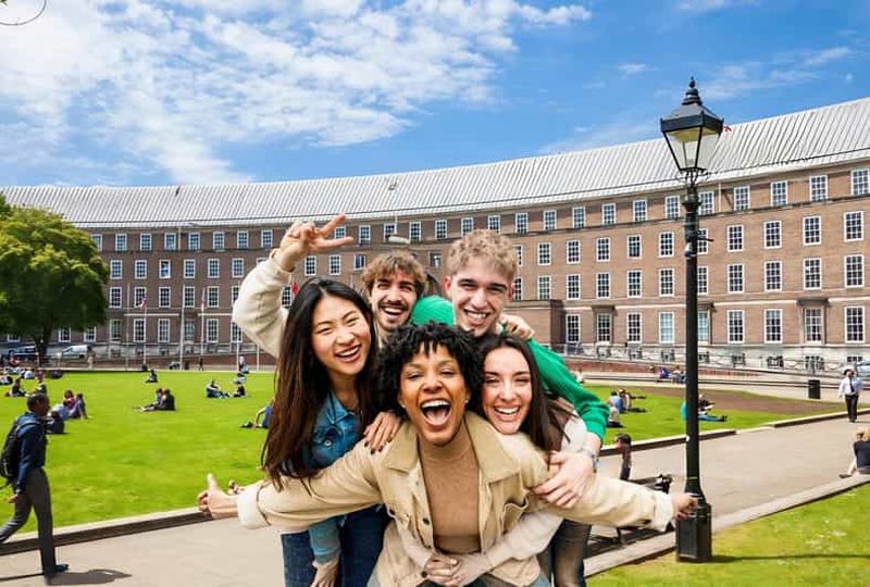 Billet Bristol : Visite à pied de la ville et jeu d'exploration