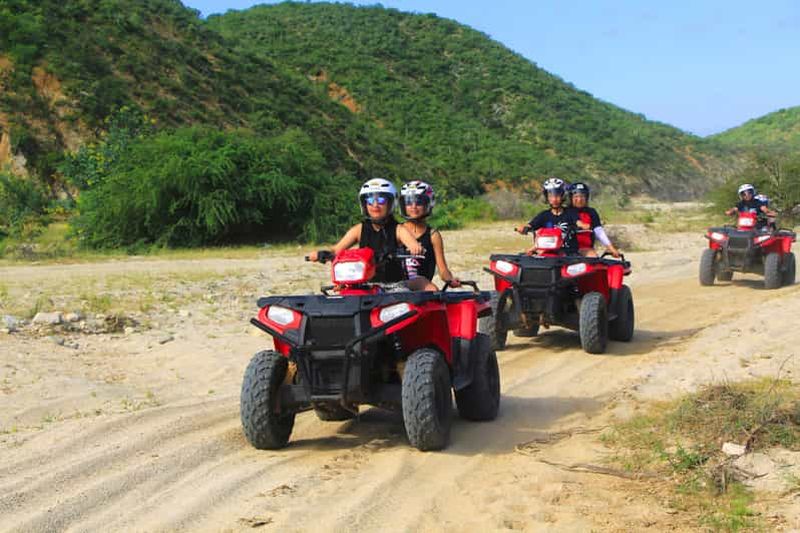 Billet Balade à dos de chameau et quad à Cabo par Cactus Tours Park