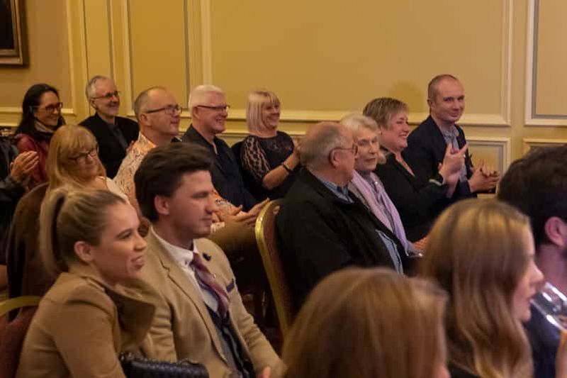 Billet Sydney : Soirée magique du gentleman magicien avec billets