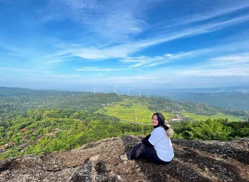 Billet Yogyakarta : canyoning et trek au coucher du soleil sur un volcan