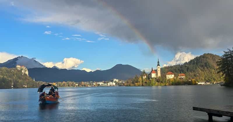 Billet Ljubljana : visite privative du lac de Bled avec sortie en bateau Pletna