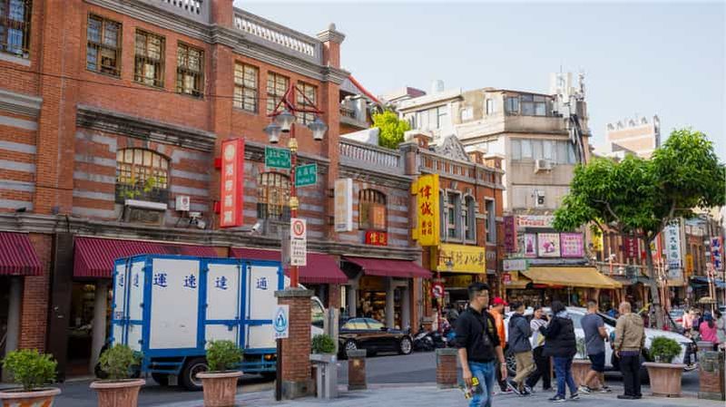 Billet Taipei : temple Longshan, rue Dihua et Taipei 101