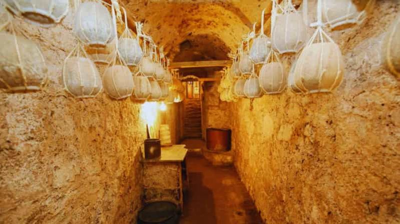 Billet Vico Equense : dégustation de fromage Provolone del Monaco AOP