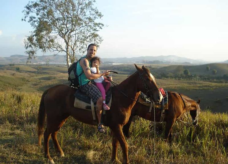 Billet Balade à cheval à travers les paysages de Penedo
