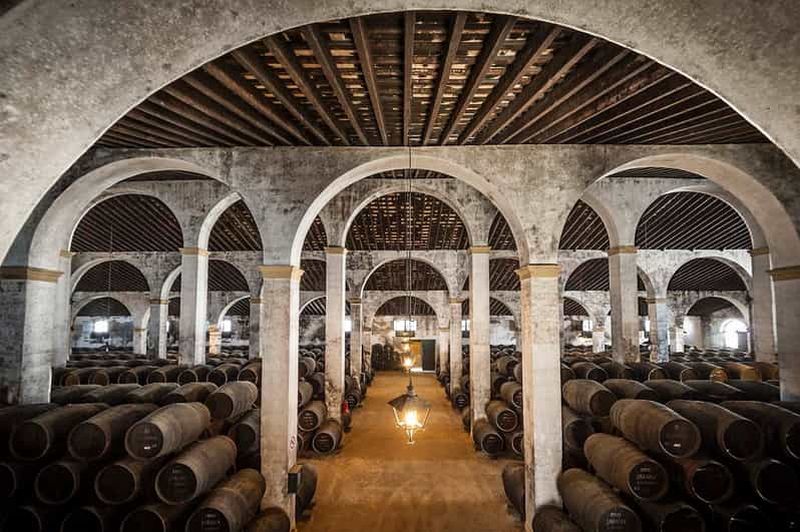 Billet Jerez : visite d'une heure et demie d'une cave à vin et dégustation de vin de Xérès