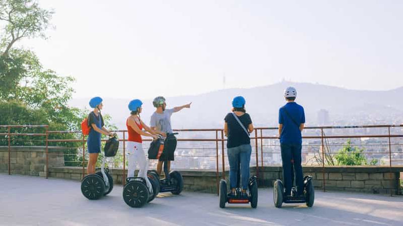 Billet Barcelone : visite guidée en Segway de Montjuïc