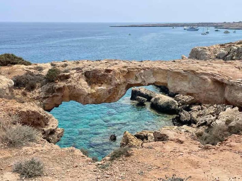 Billet Depuis Larnaca : visite guidée de Cape Greko avec transferts