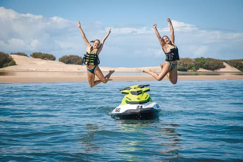 Billet Gold Coast : safari d'une heure en jet-ski, sans zones lentes, avec photos gratuites