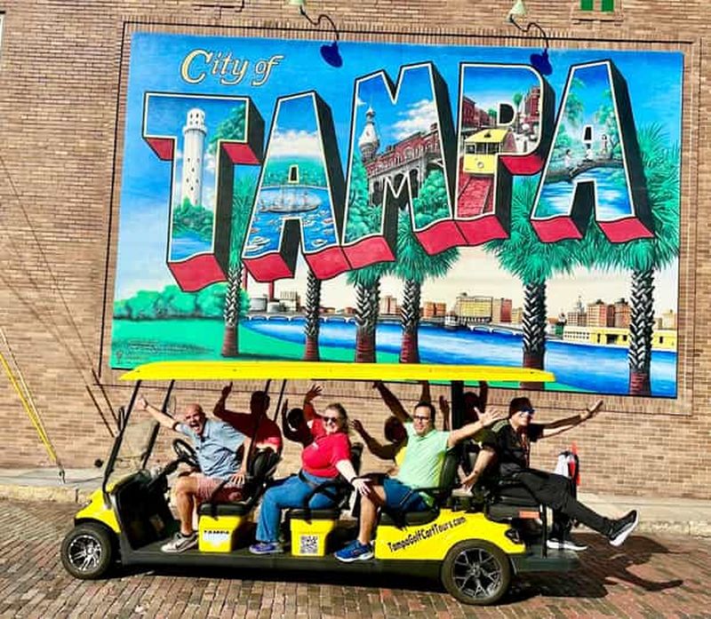 Billet Tampa : Visite guidée de la ville en voiturette de golf de luxe