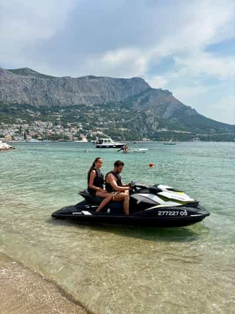 Billet Omiš : location de jet ski avec instructions