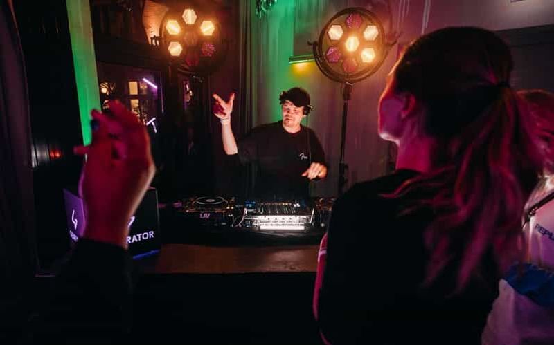 Billet Le premier rythme de Berlin : une tournée techno pour se préparer