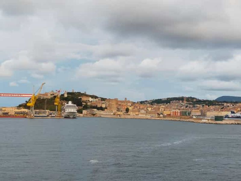 Billet Ancône : visite à pied