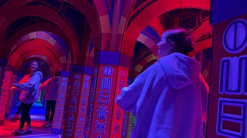 Billet Orlando ICON Park : combo labyrinthe de miroirs et salle de jeux