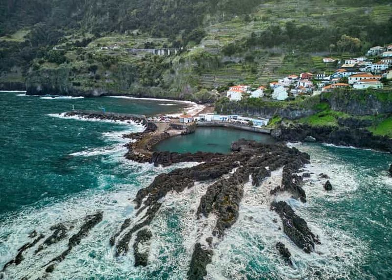 Billet Excursion en Jeep 4x4 : marée tropicale, Porto Moniz et forêt de Fanal