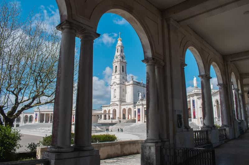 Billet Fátima : visite à pied, histoires et histoire locales