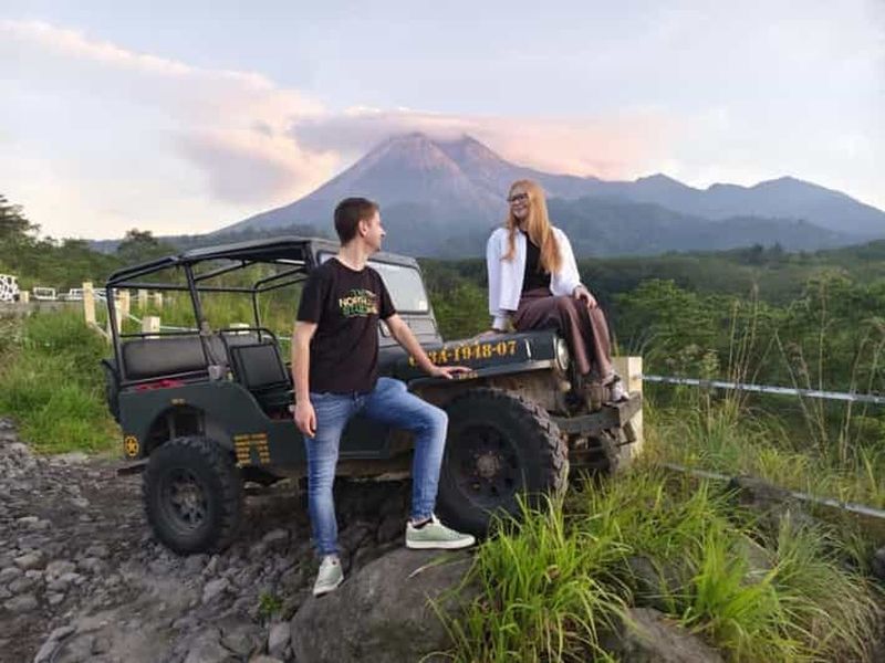 Billet Yogyakarta : explorez le mont Merapi, la grotte de Pindul et le tubing