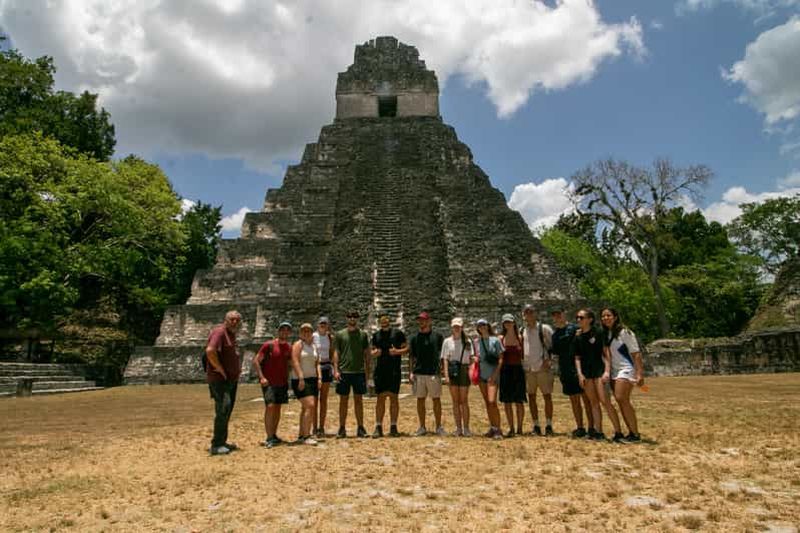 Billet Flores : visite guidée du parc national de Tikal avec transferts