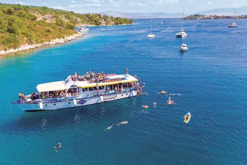 Billet Split : croisière tout compris avec déjeuner, lagon bleu et 3 îles