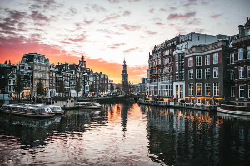 Billet Au départ de Bruxelles : Excursion d'une journée à Amsterdam (fromage, sabots et moulins à vent)